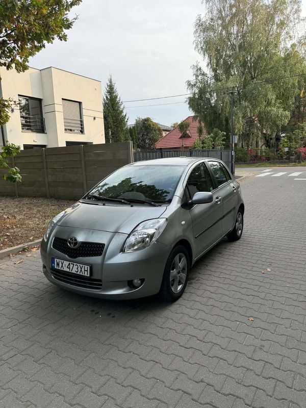 Toyota Yaris Toyota yaris 1.3 Sol Pakiet Prestige