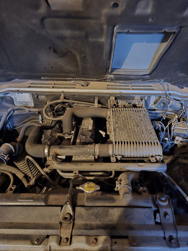 Mitsubishi Pajero v47 2.8 TDI części