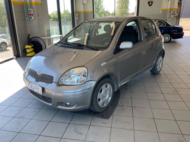 Toyota Yaris 1.0 VVT-i