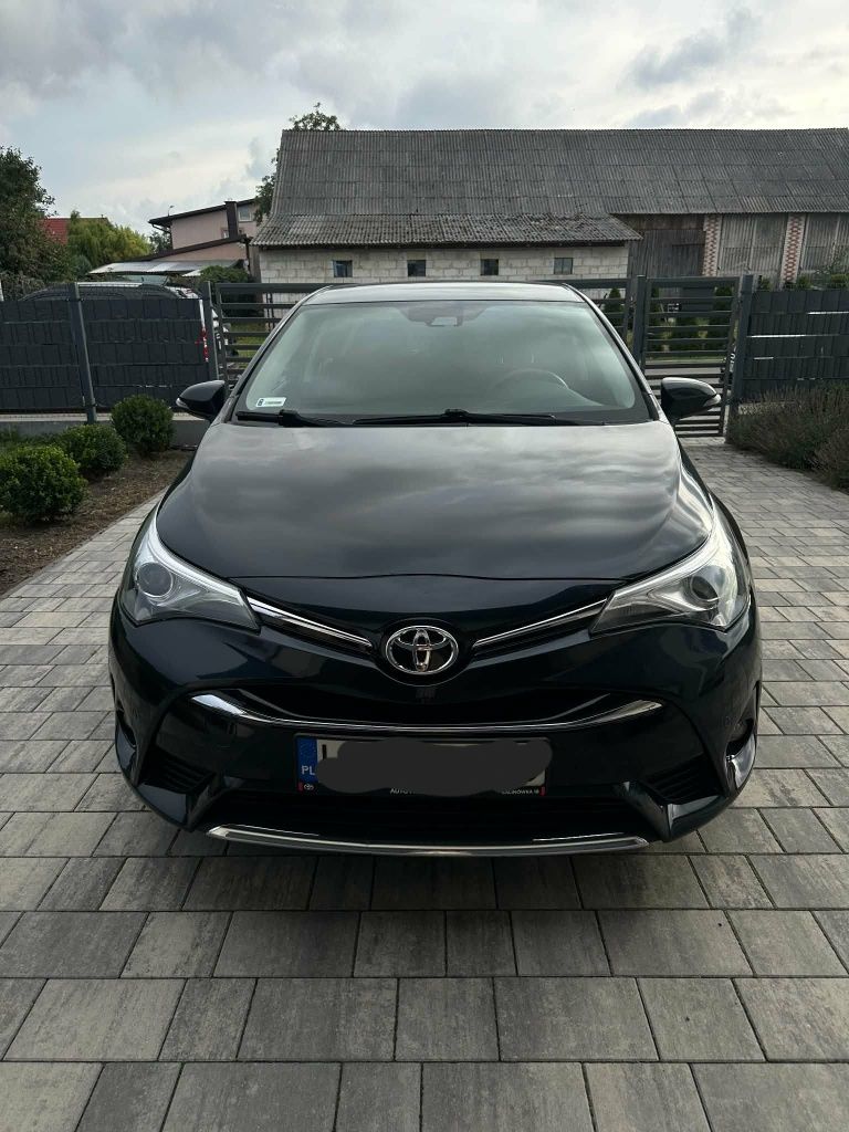 Toyota Avensis 1.8 Petrol 2016