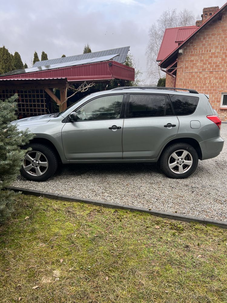 Toyota RAV-4 2.4 Petrol 2008