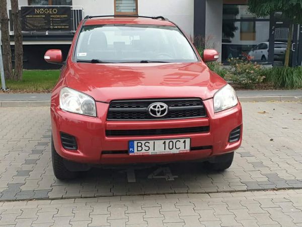 Toyota RAV-4 Petrol 2011