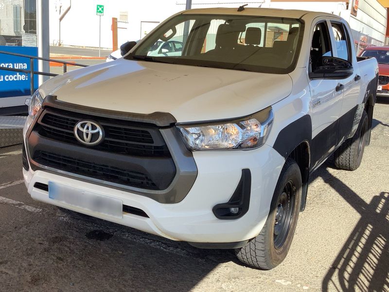 Toyota Hilux 2.4 D-4D Double Cab GX 4x4