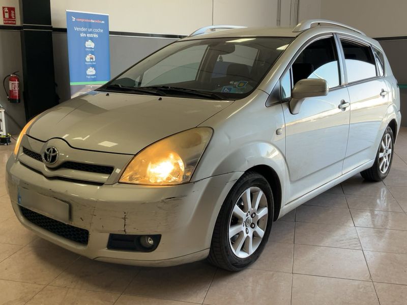 Toyota Corolla Verso 2.2 D-4D Sol