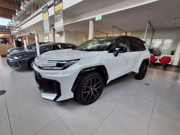Toyota RAV4 RAV4 Plug-In 309KM 4x4 - GR Sport + szyberdach - od ręki
