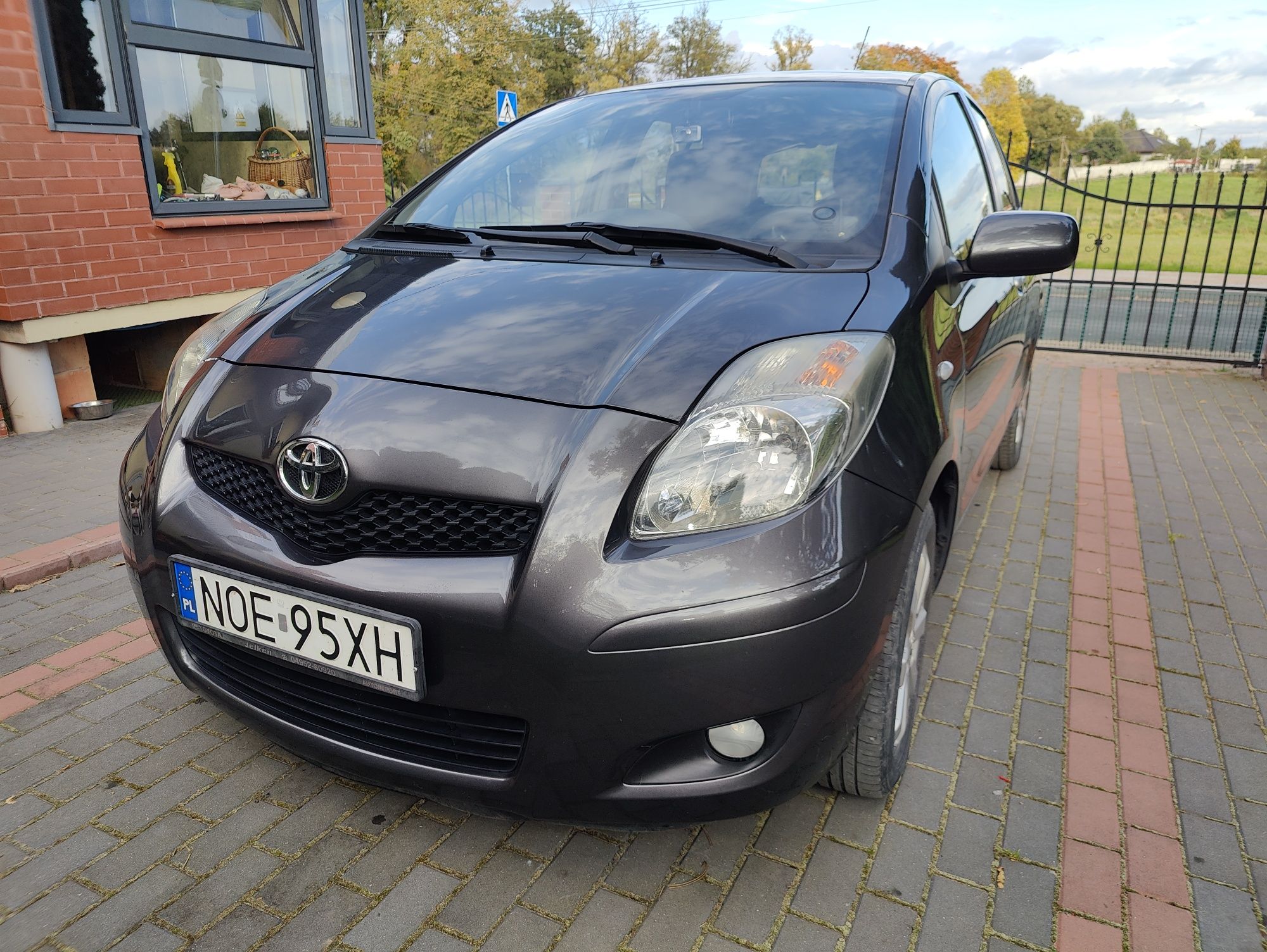 Toyota Yaris 1.0 VVT-i 2010 | 182000 km