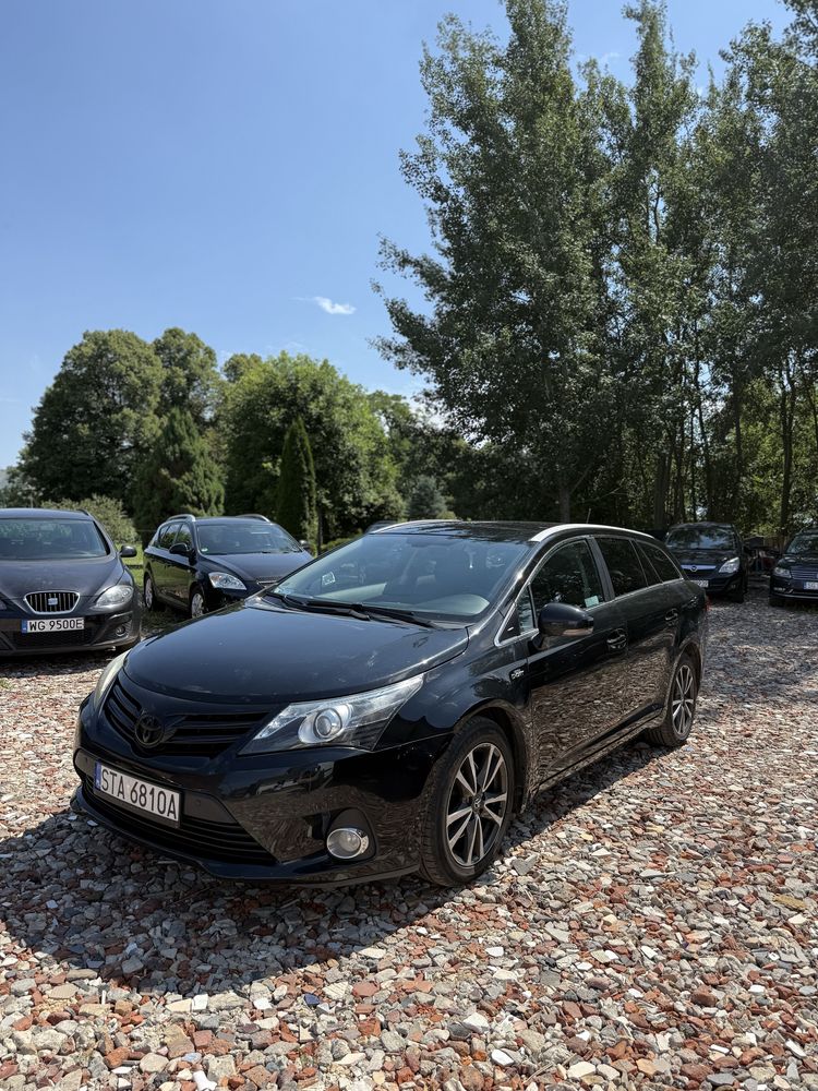 Toyota Avensis / Automat / 2.2D / Maksymalne wyposazenia / Zadbana !