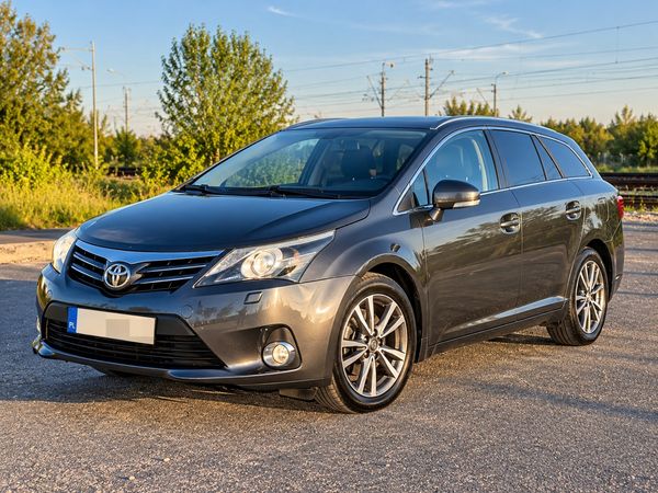 Toyota Avensis 2.0 D-4D 2012