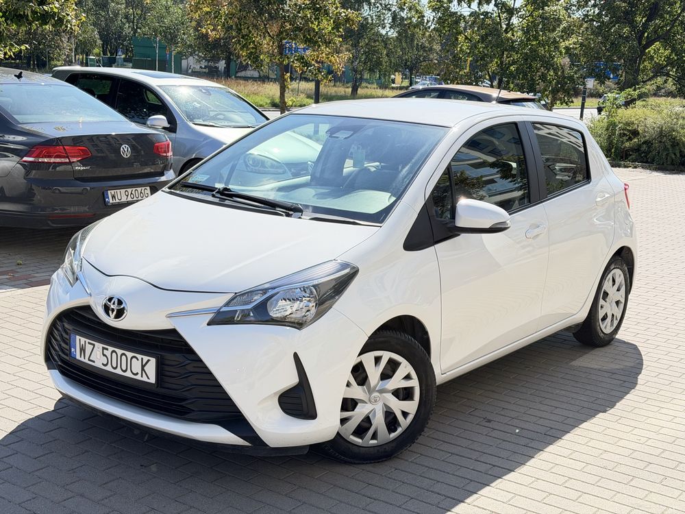 Toyota Yaris Niski Przebieg Zadbana