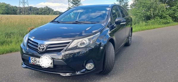 Toyota Avensis T27 kombi