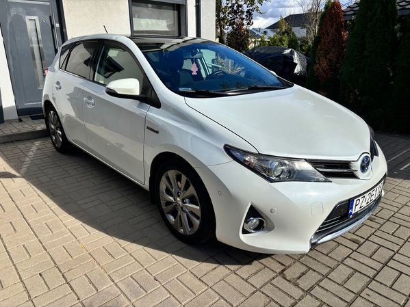 Toyota Auris 1.8 Hybrid 2014