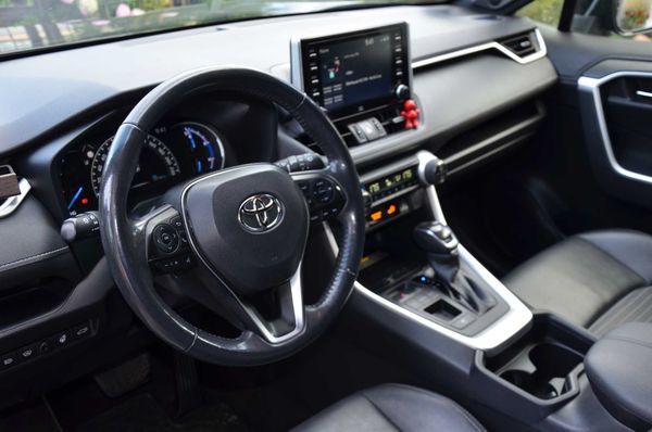 Toyota RAV-4 2.5 Petrol 2021