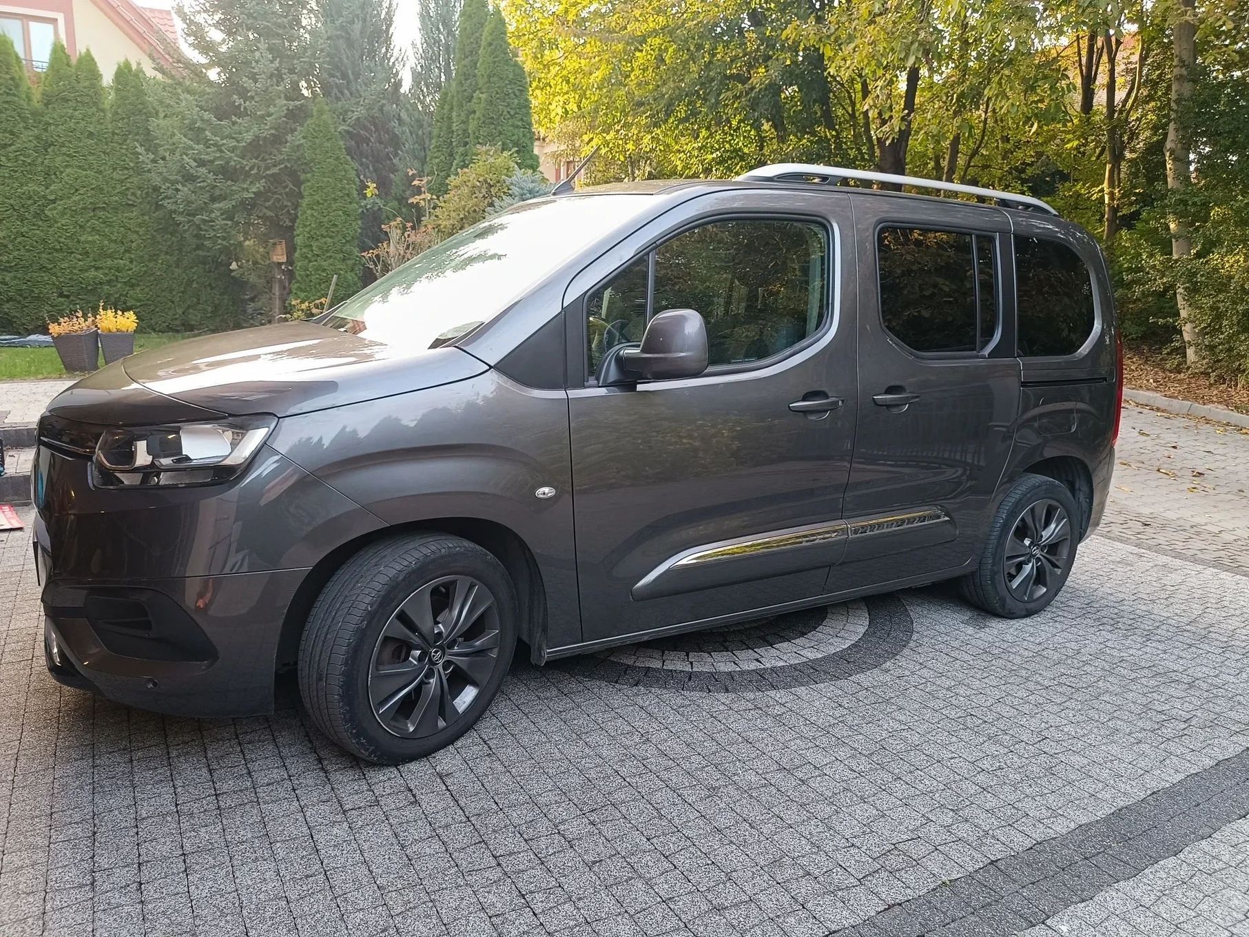 Toyota Proace City Verso TOYOTA PROACE CITY VERSO 140tys , stan bardzo dobry, faktura vat