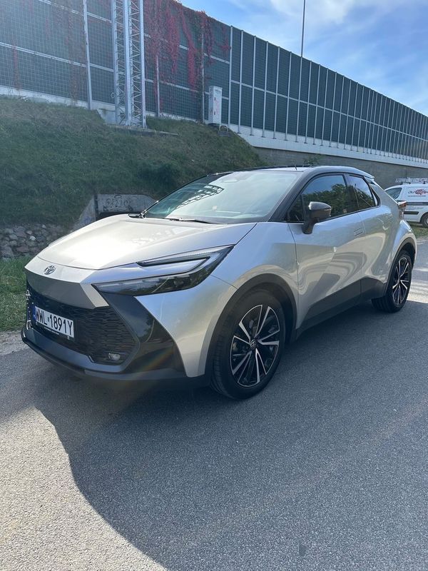 Toyota C-HR 1.8 Hybrid 2025