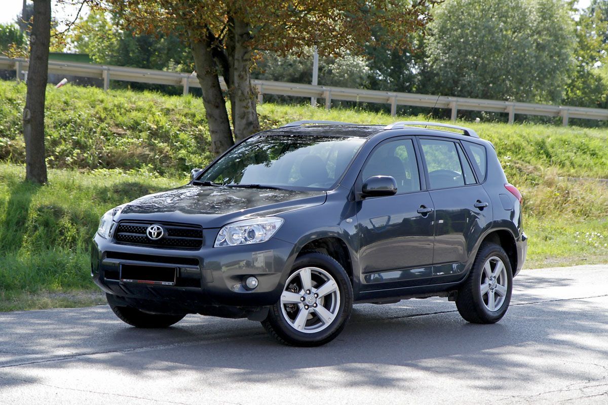 Toyota RAV4 Bez śladów korozji! 2.0 Benzyna - 152KM! Automat!