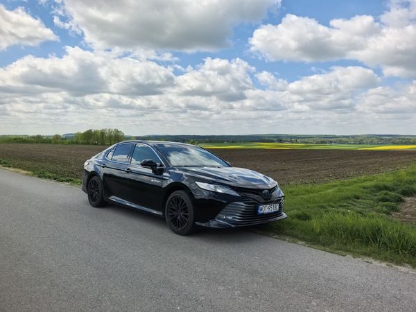 Toyota Camry 2.5 Petrol 2019