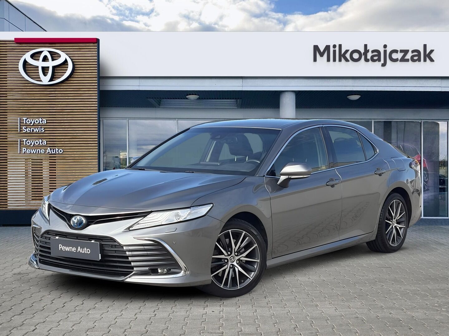 Toyota Camry 2.5 Hybrid 2023