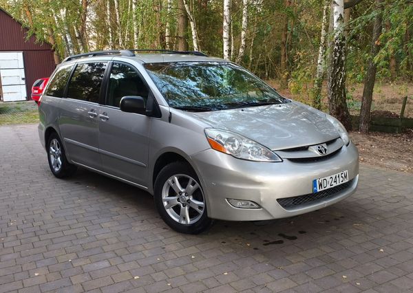 Toyota Sienna 3.3 LPG 2006