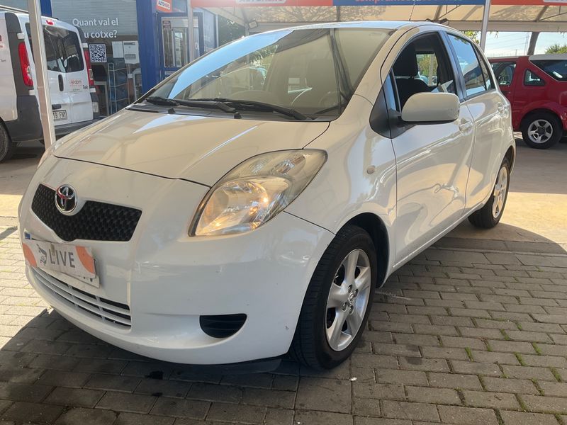 Toyota Yaris 1.3 VVT-i Luna