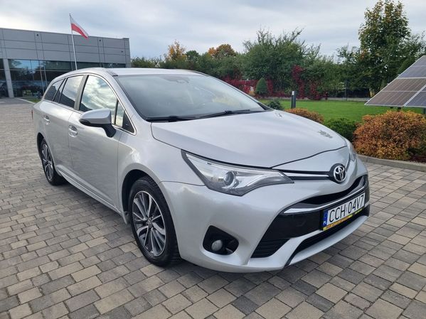 Toyota Avensis 2.0 D-4D 2017