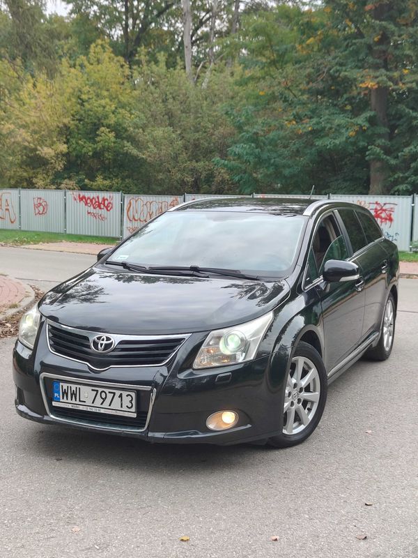 Toyota Avensis 2.0 diesel/12rok/skóra/zadbane/zero rdzy