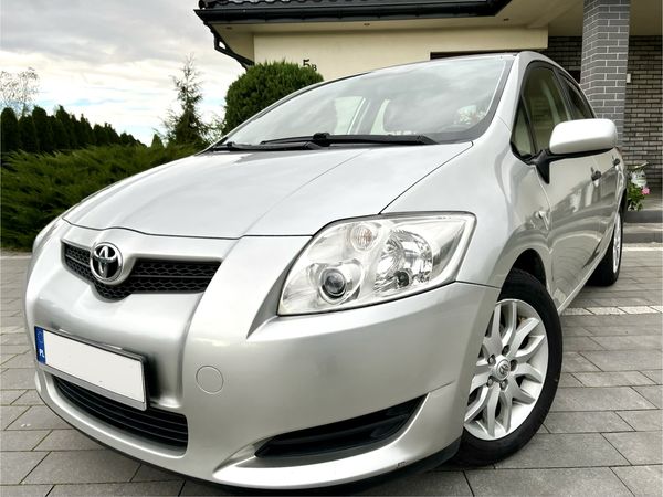 Toyota Auris 1.6 Petrol 2009