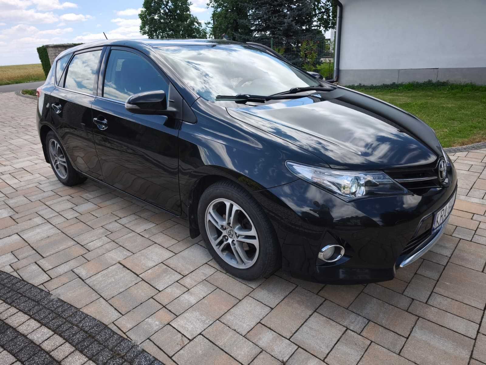 Toyota Auris 1.6 Luna