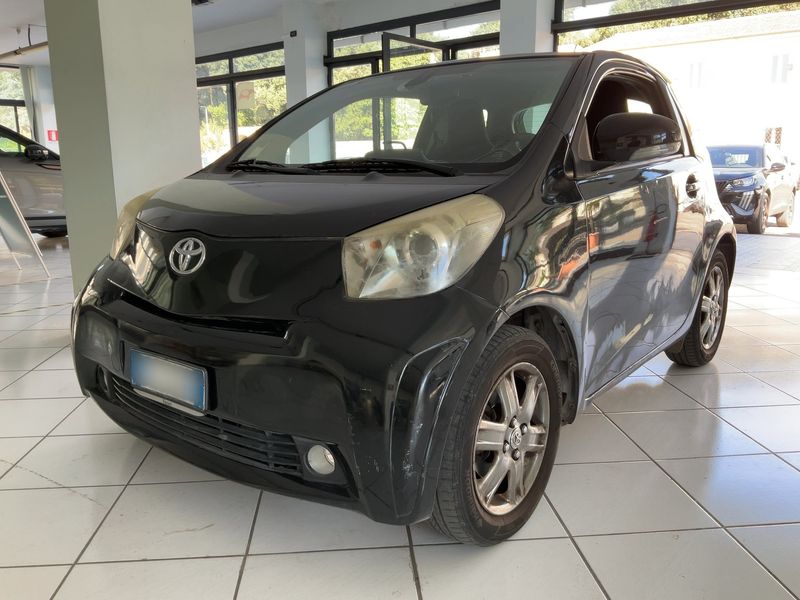 Toyota iQ 1.0 VVT-i