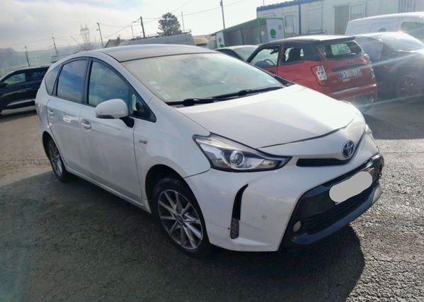 Toyota Prius+ 1.8 HYBRYDA 136KM _ 2017 LIFT _ 7 Osobowy, LED, Kamera, Skóra _ PLUS