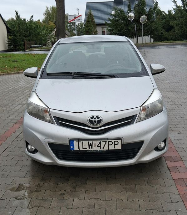 Toyota Yaris 0.4 Petrol 2012