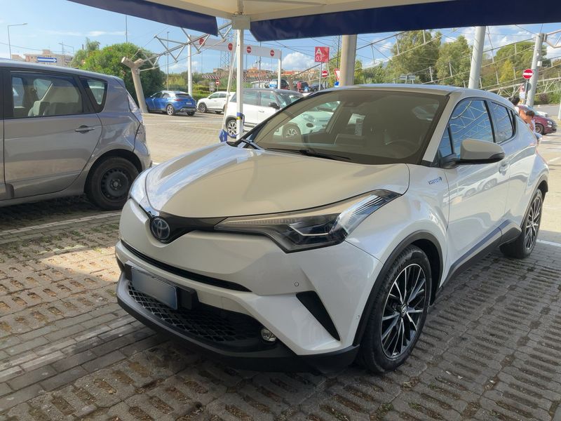 Toyota C-HR 1.8 Hybrid Lounge