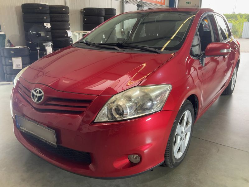Toyota Auris 1.6 Life