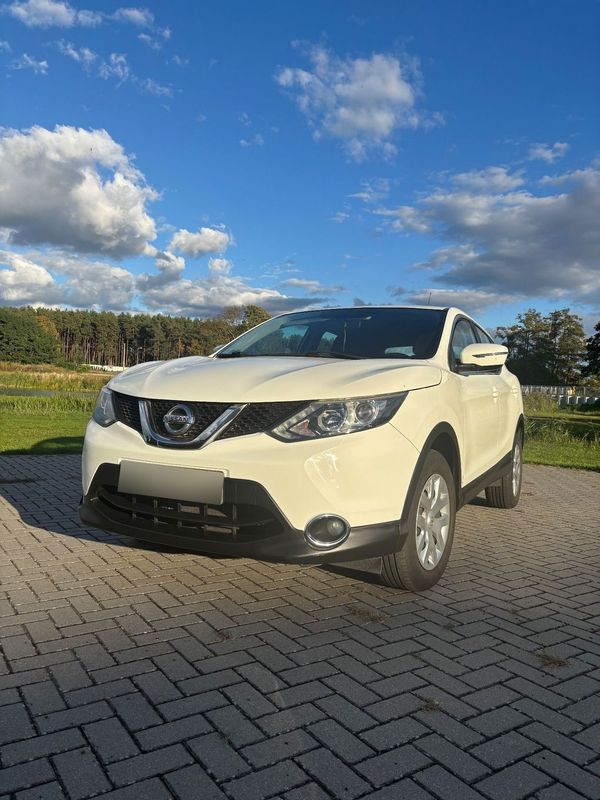 Nissan Qashqai 1.2 DIG-T 2015