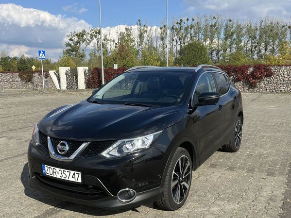 Nissan Qashqai Nissan Qashqai J11 Tekna bezwypadkowy 1 Właściciel