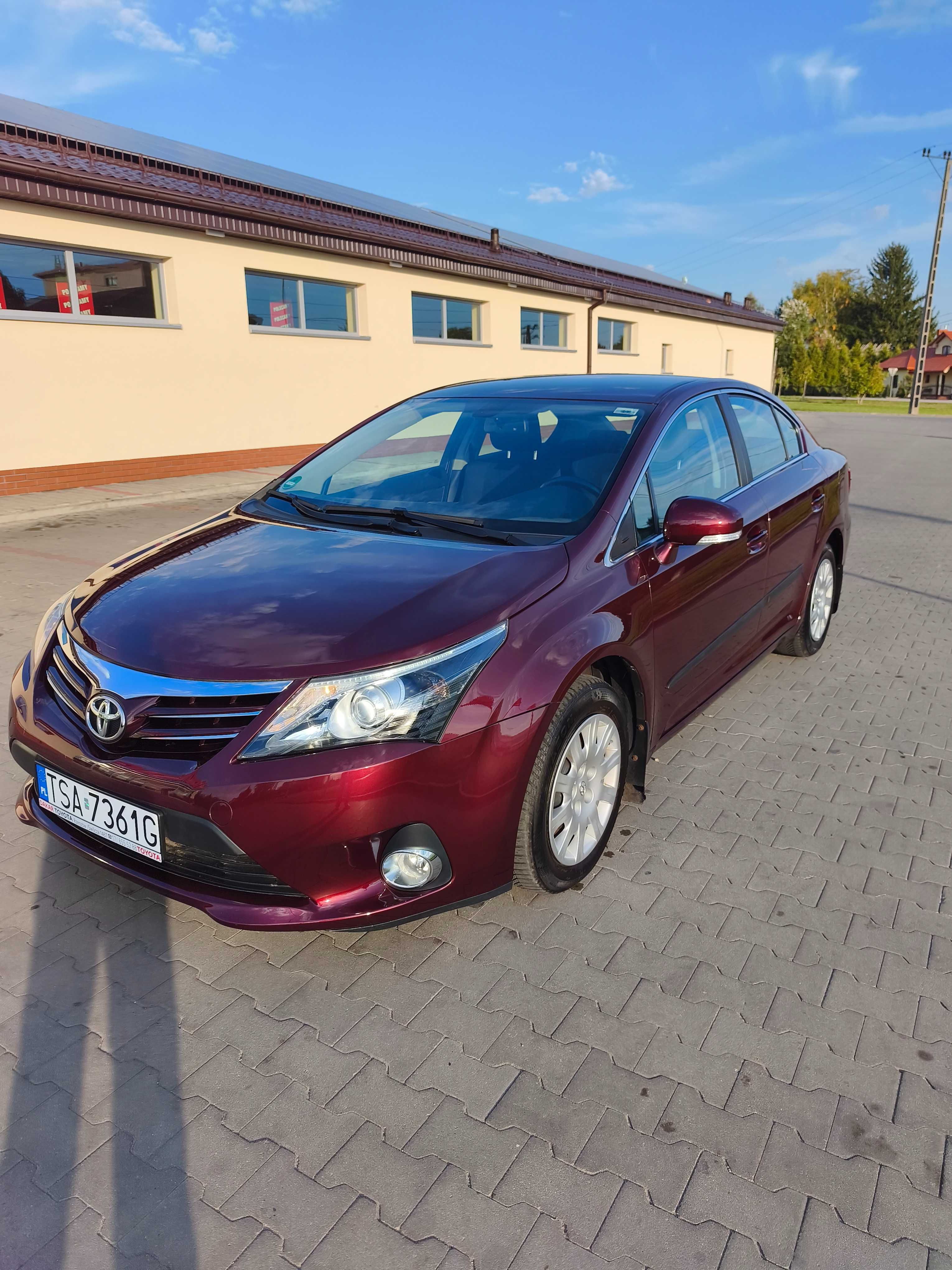 Toyota Avensis Petrol 2012