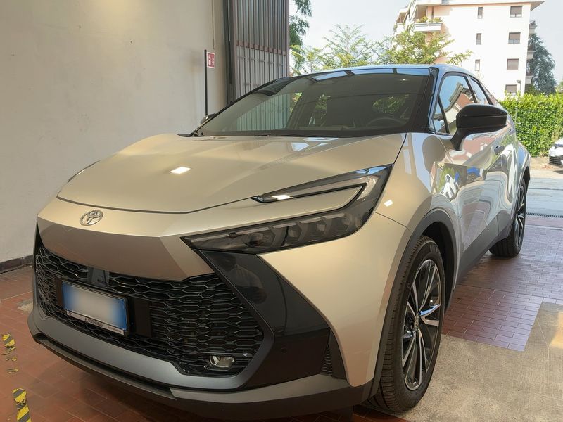 Toyota C-HR 2.0 Plug-in Hybrid Lounge