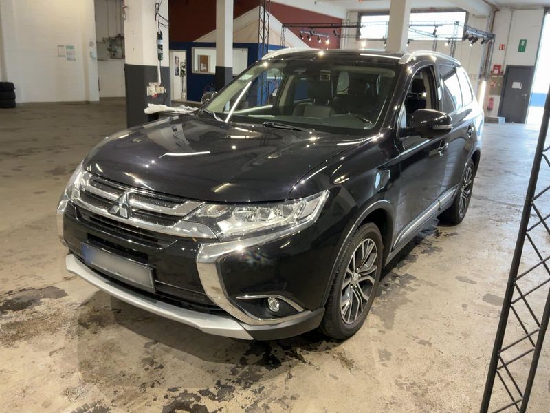 Mitsubishi Outlander 2.2 DI-D Top 4WD