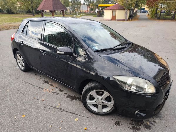 Toyota Auris 1.6 LPG 2010