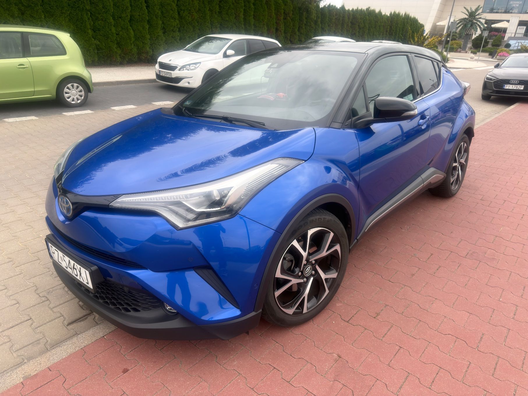 Toyota C-HR 1.8 Hybrid 2016