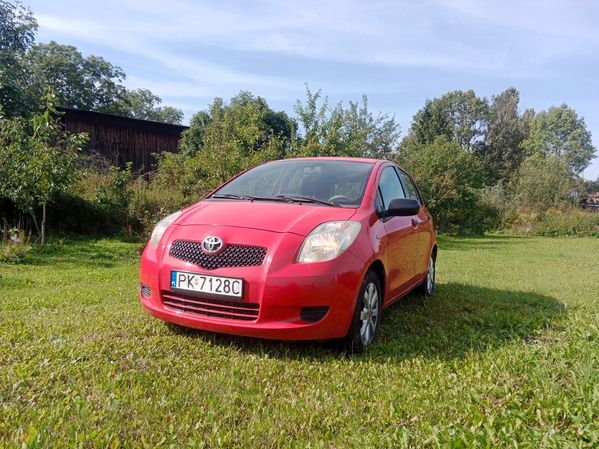Toyota Yaris Toyota Yaris II 1.3 87 KM •2008• 5D • KLIMA • 215 tys. • POLSKI SALON
