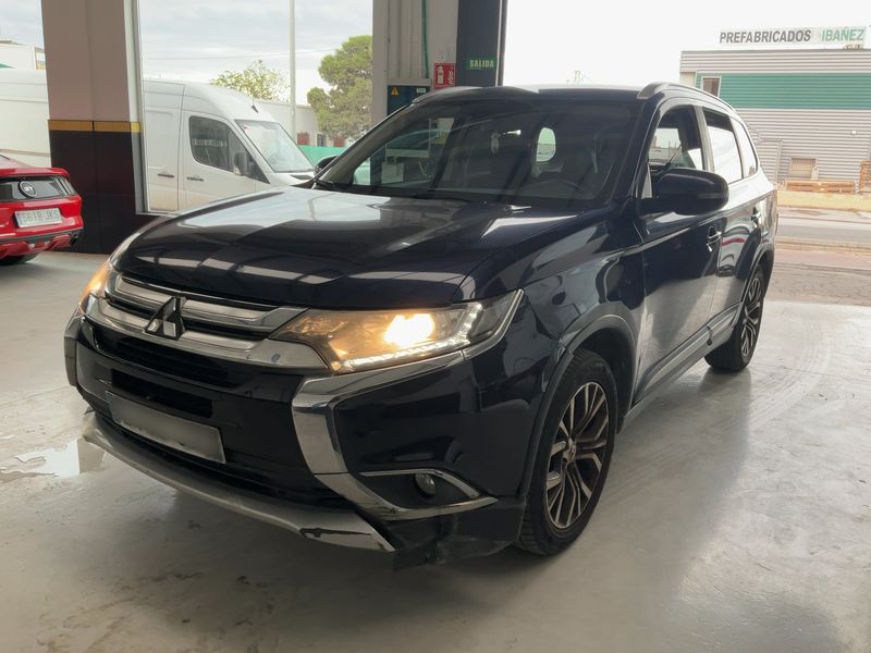 Mitsubishi Outlander 2.2 DI-D Motion 2WD