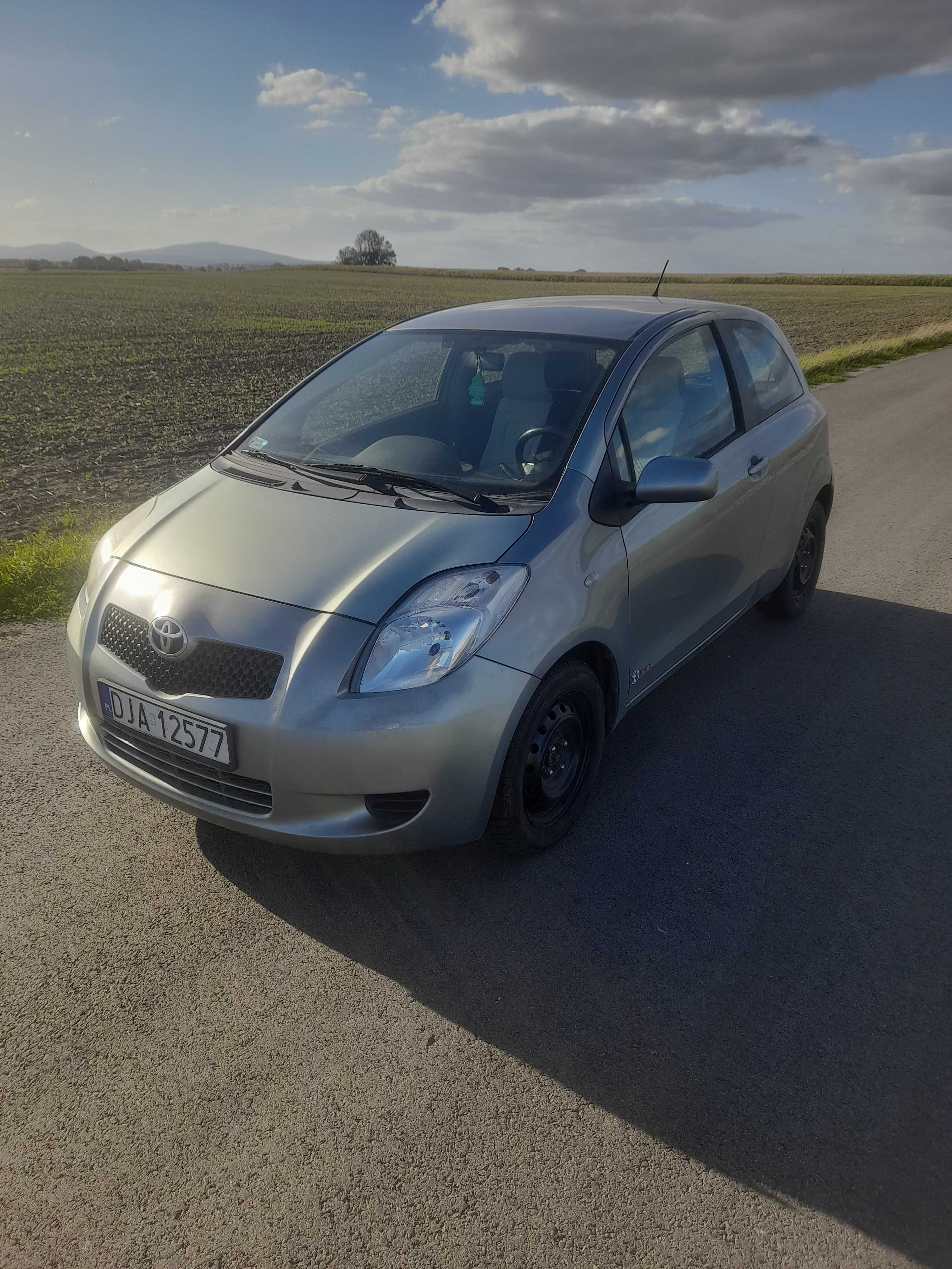 Toyota Yaris 1.3 petrol