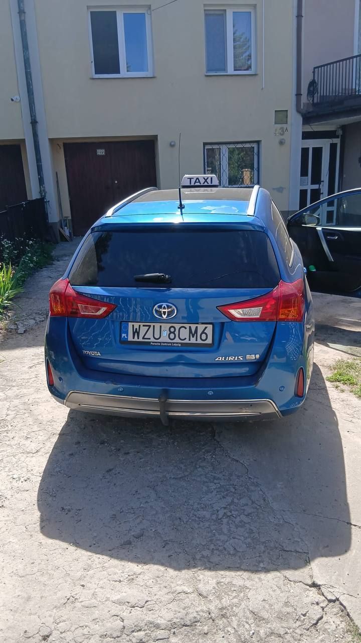 Toyota Auris Auris po taxi