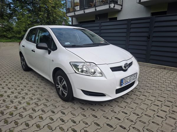 Toyota Auris 1.4 Petrol 2010