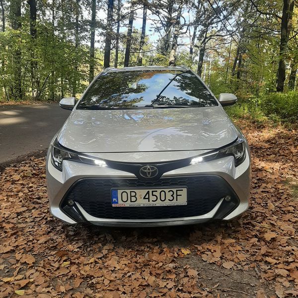 I’m selling a Toyota Corolla E21 1.2 BENZINE