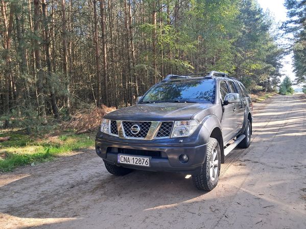 Nissan Navara Puck up NISSAN NAVARA 2.5 dCi 171 KM | AUTOMAT | 4x4 | HAK 3T