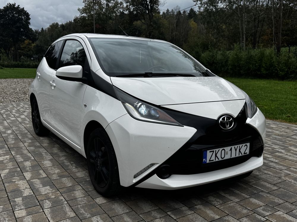 Toyota Aygo 1.0 2015 rok