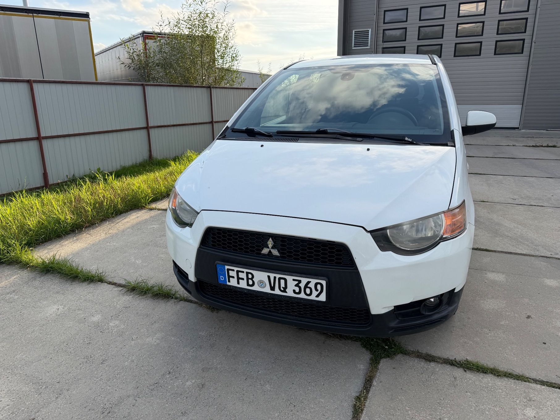 Mitsubishi Colt 1.3 Petrol 2010
