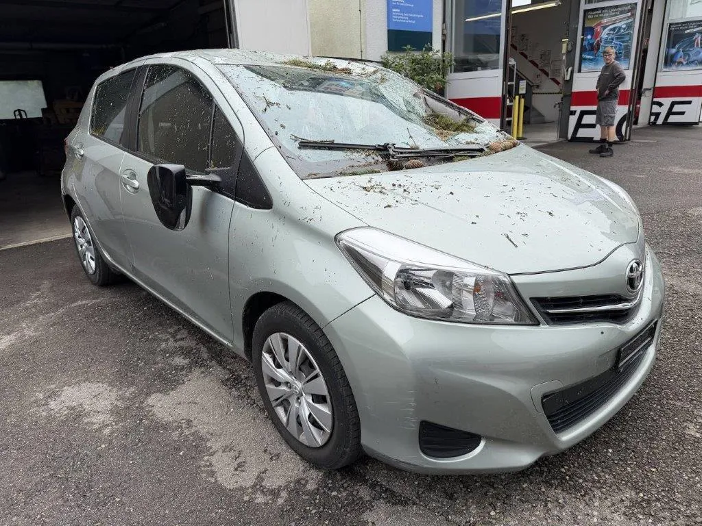 Toyota Yaris 1.33 VVT-i Luna, 99 PS