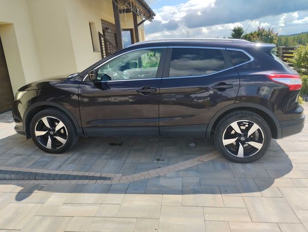 Nissan Qashqai 1.2 Petrol 2014